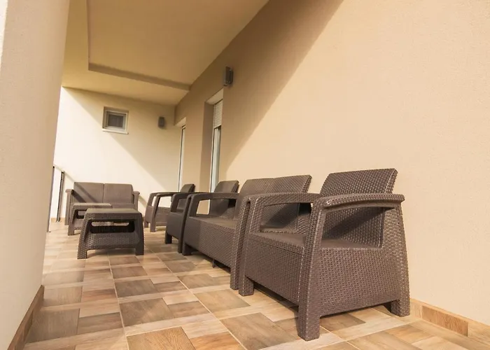 Cuha-gyoengye Apartmanhaz