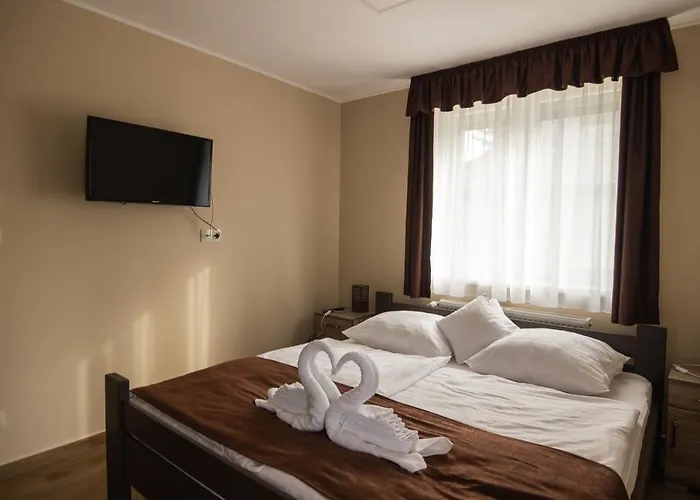 Cuha-gyoengye Apartmanhaz *