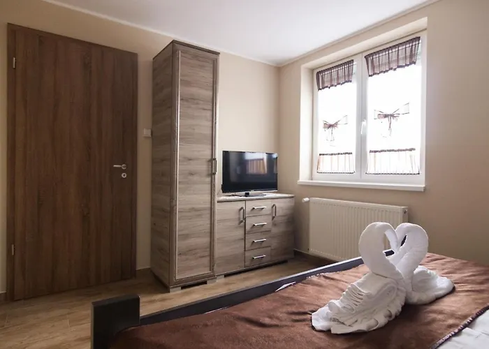 Cuha-gyoengye Apartmanhaz *